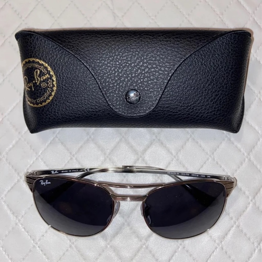 Silver Women’s Ray-Ban Sunglasses